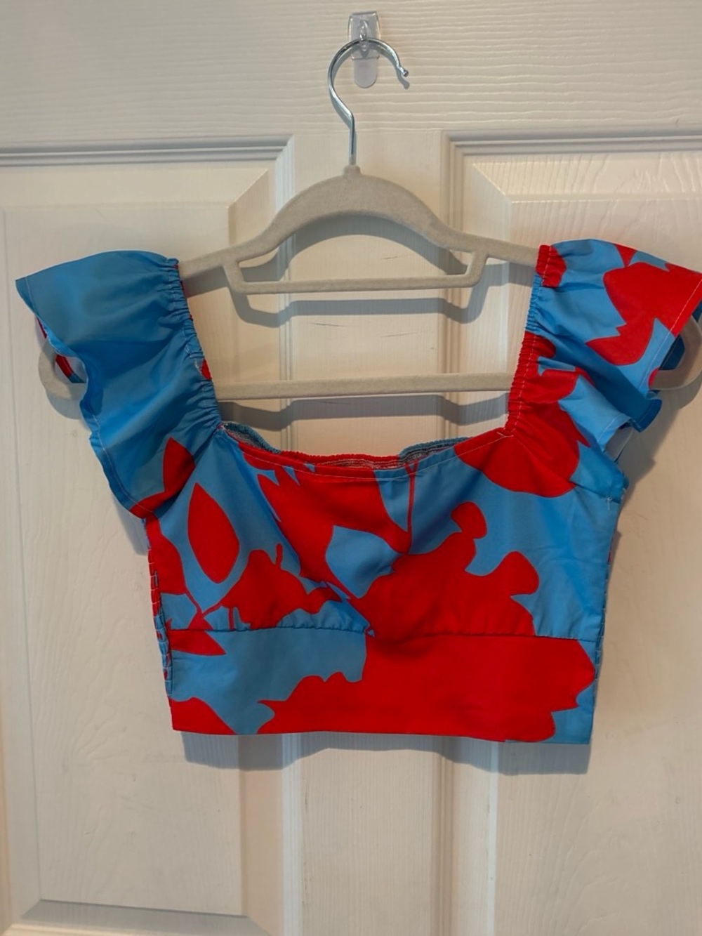 Amazon Blue Crop Top with Red Floral Print and Ruffled Sleeves - Picture 2 of 6